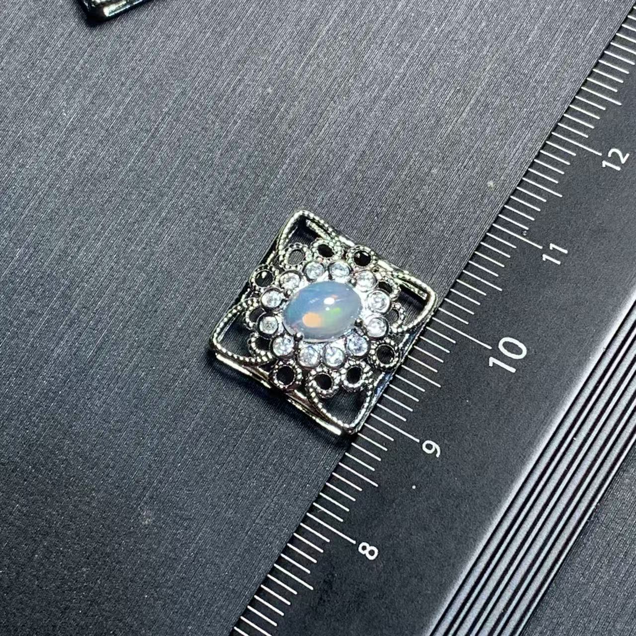 50OVAL SPAKLEING BIG COPPER Au - Body Jewelry Australia 评论和价格