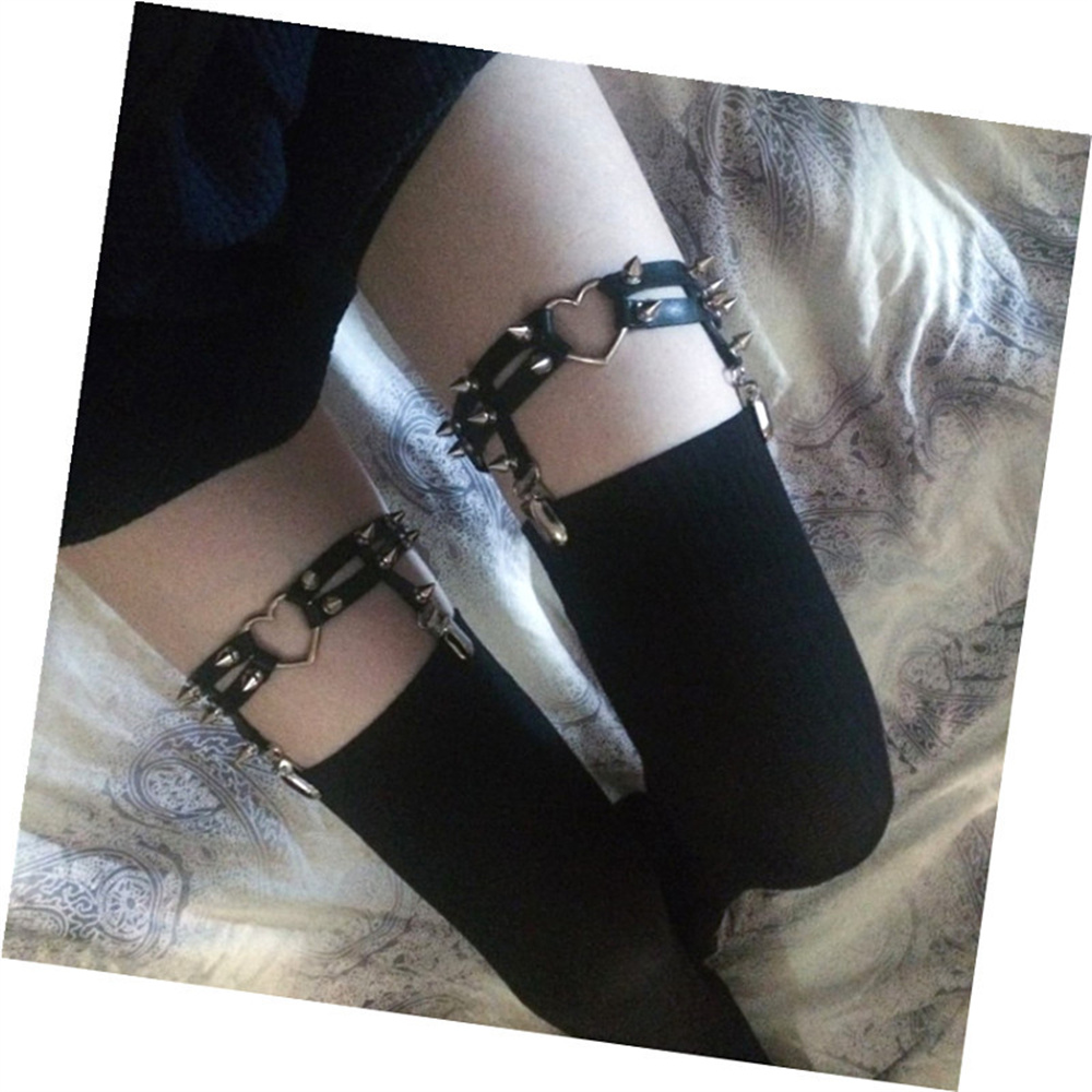 1Pcs Women Punk Goth Heart PU  - Body Jewellery 评论和价格